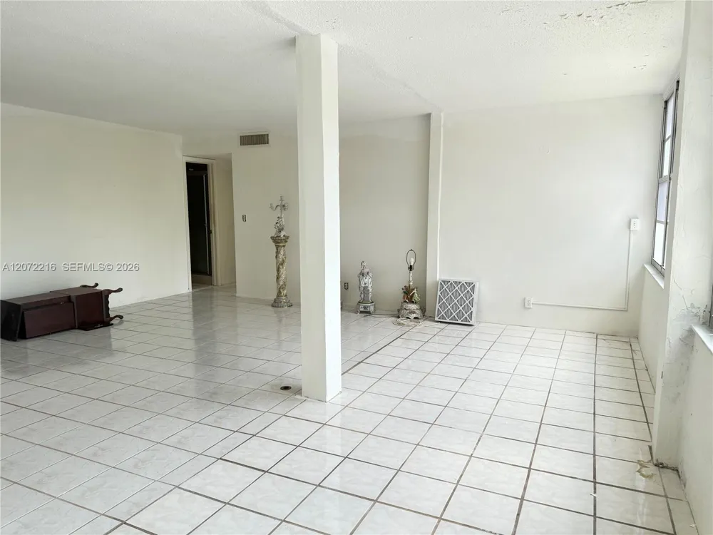 6903 Cypress Rd #C26 Plantation, FL 33317