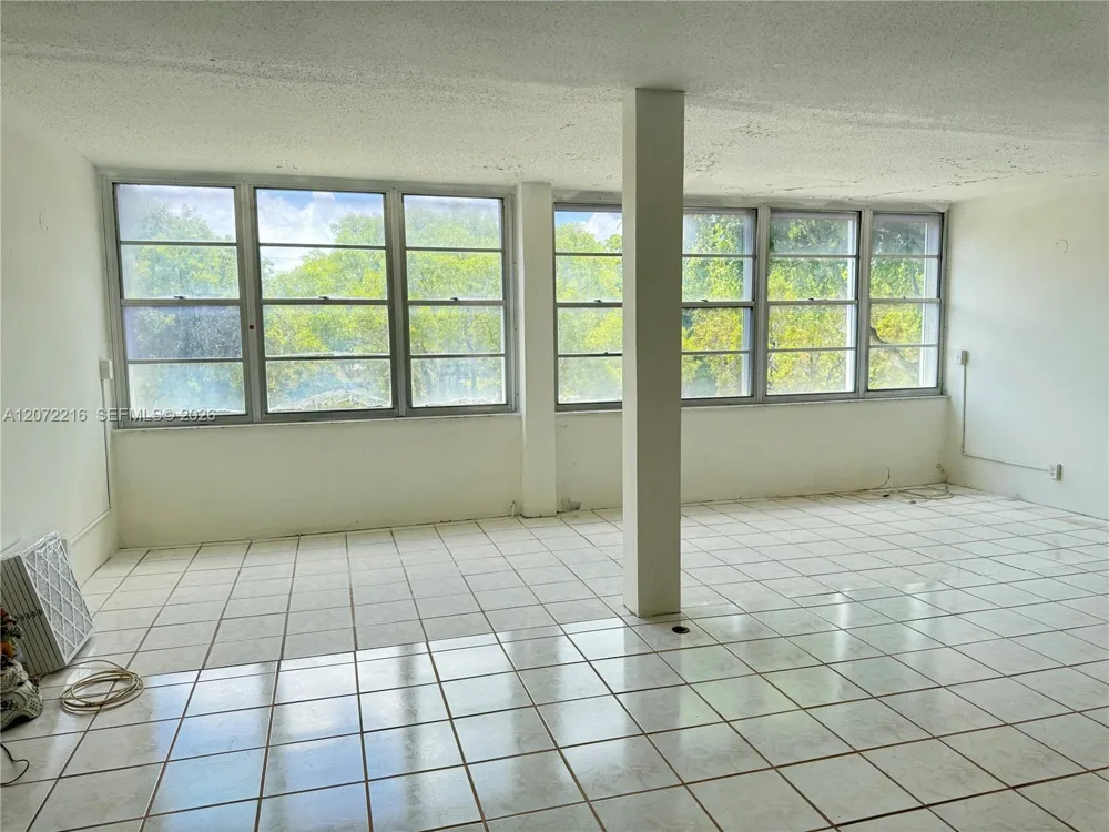6903 Cypress Rd #C26 Plantation, FL 33317