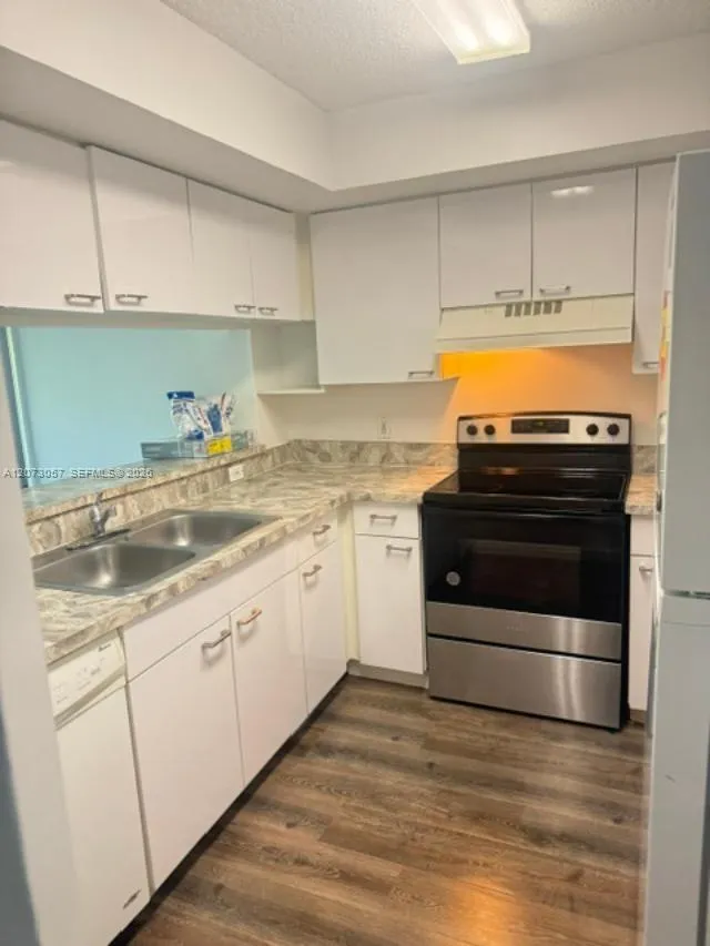 420 S Park Rd #309 Hollywood, FL 33021