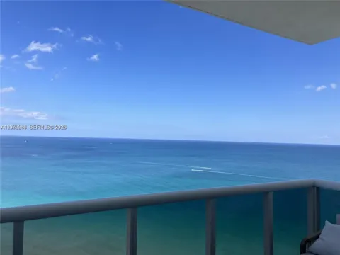 18201 Collins Ave #5009