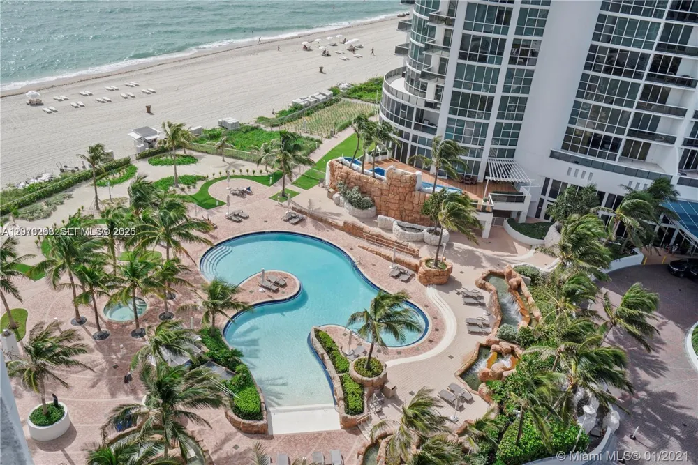 18201 Collins Ave #5009 Sunny Isles Beach, FL 33160
