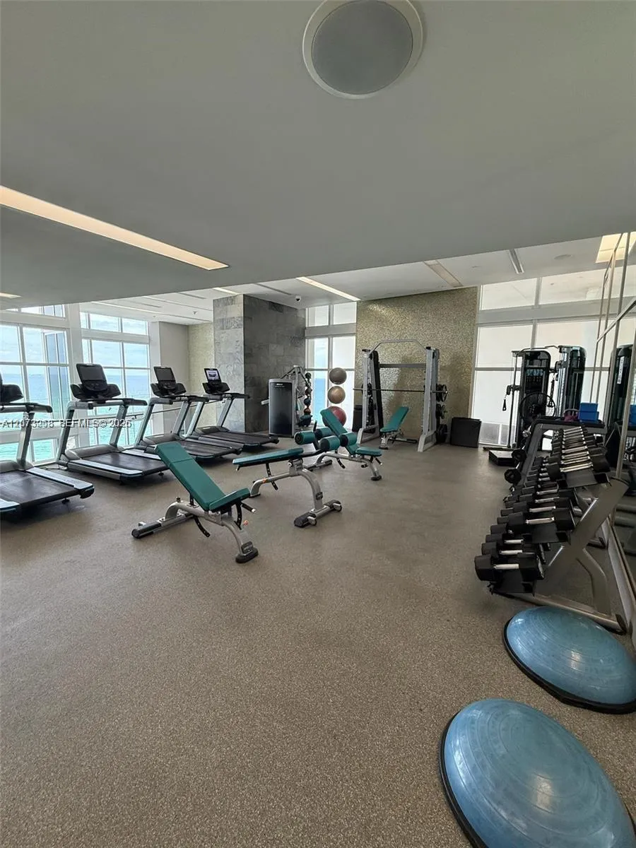 18201 Collins Ave #5009 Sunny Isles Beach, FL 33160