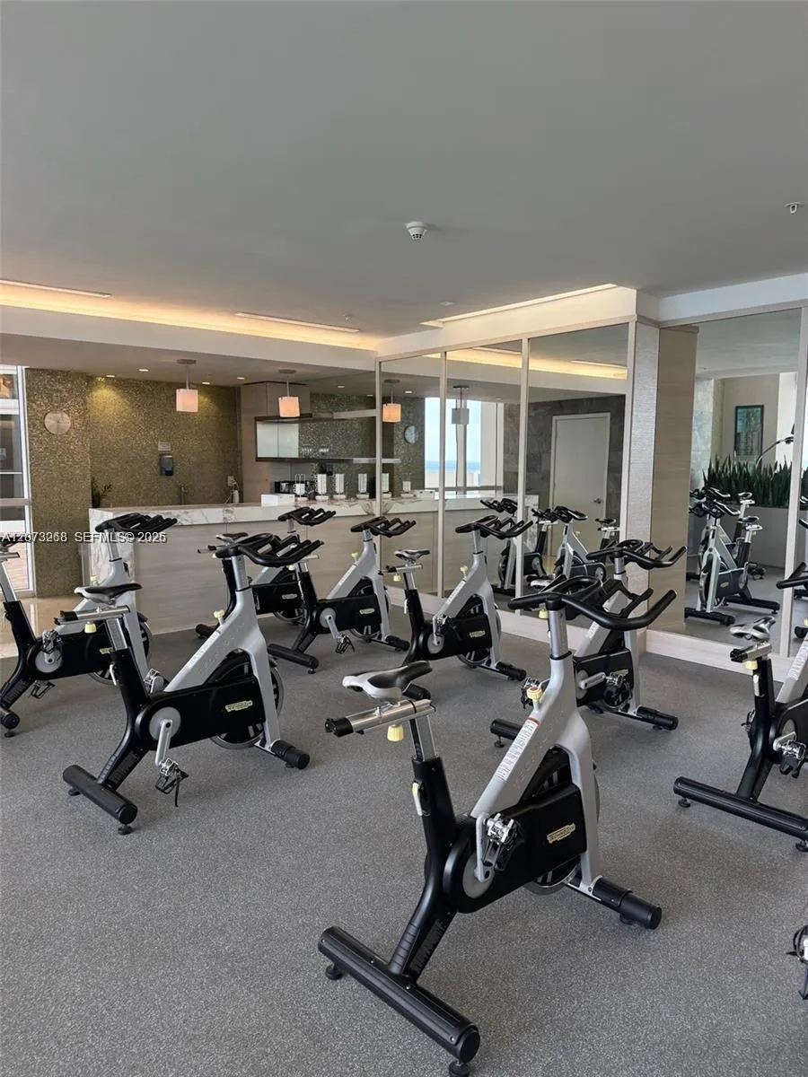 18201 Collins Ave #5009 Sunny Isles Beach, FL 33160