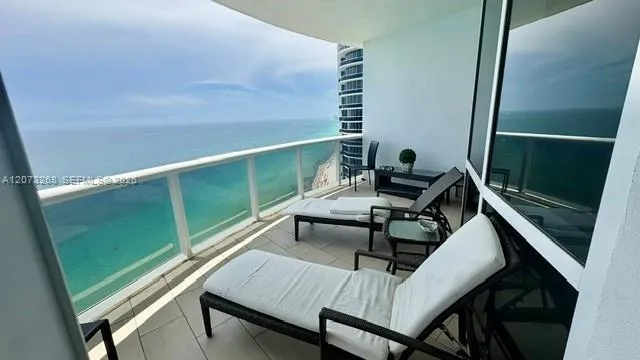 18201 Collins Ave #5009 Sunny Isles Beach, FL 33160