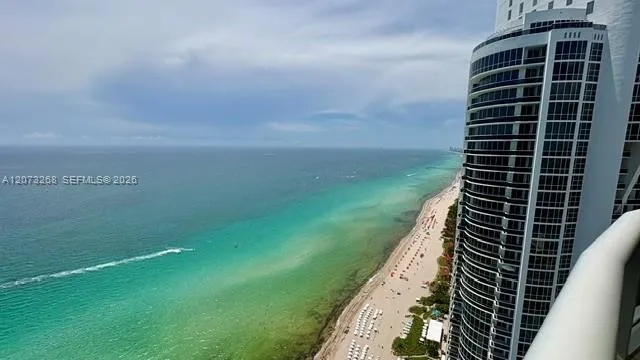 18201 Collins Ave #5009 Sunny Isles Beach, FL 33160