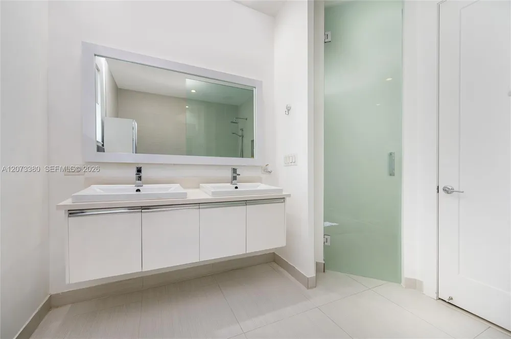 6428 NW 104th Ct Doral, FL 33178