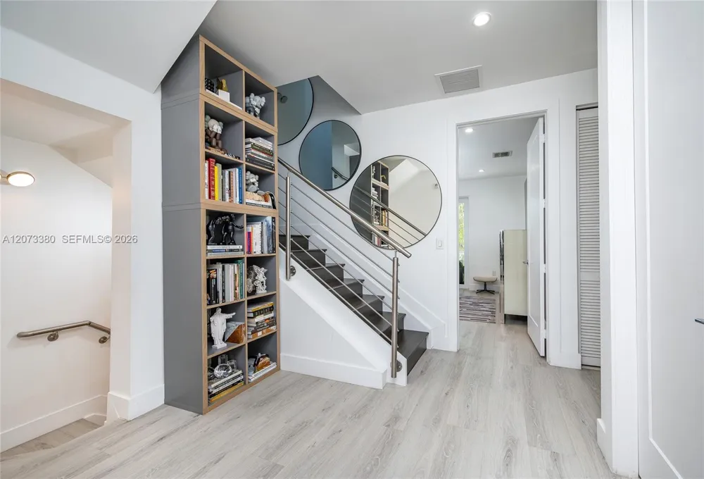 6428 NW 104th Ct Doral, FL 33178