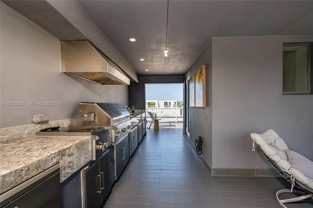 6428 NW 104th Ct Doral, FL 33178