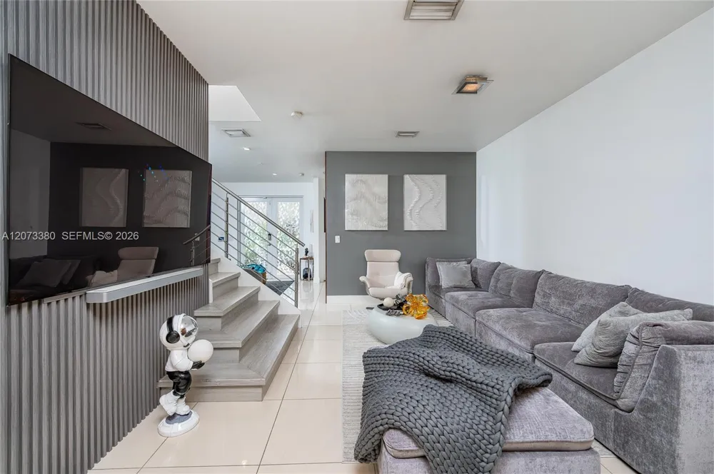 6428 NW 104th Ct Doral, FL 33178