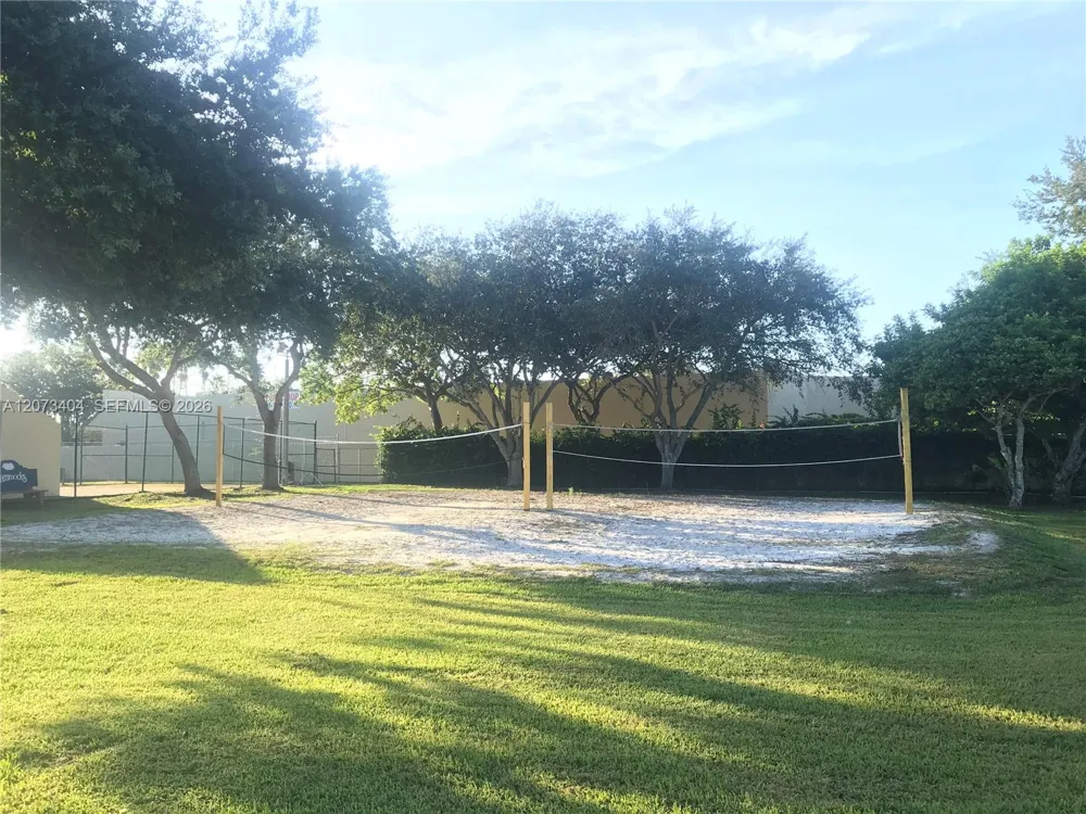 15295 SW 106th Ln #705 Miami, FL 33196