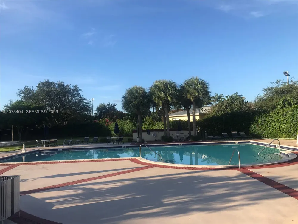 15295 SW 106th Ln #705 Miami, FL 33196