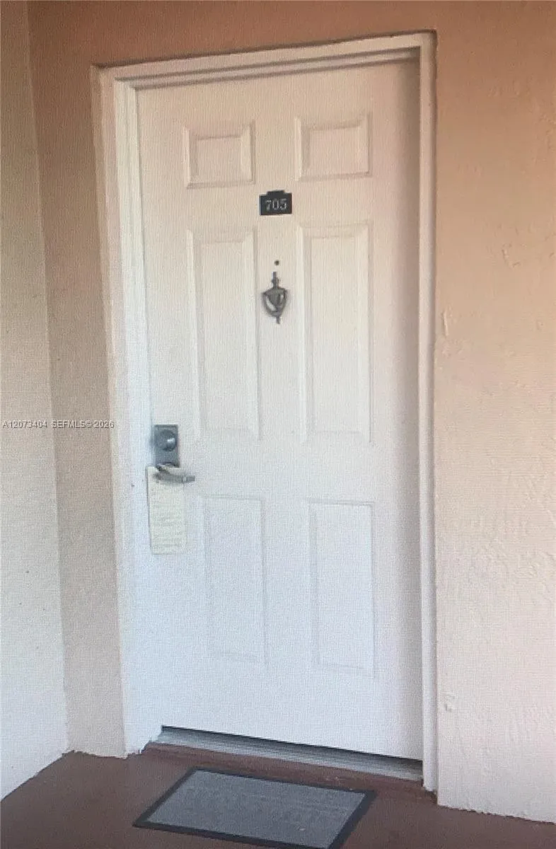 15295 SW 106th Ln #705 Miami, FL 33196