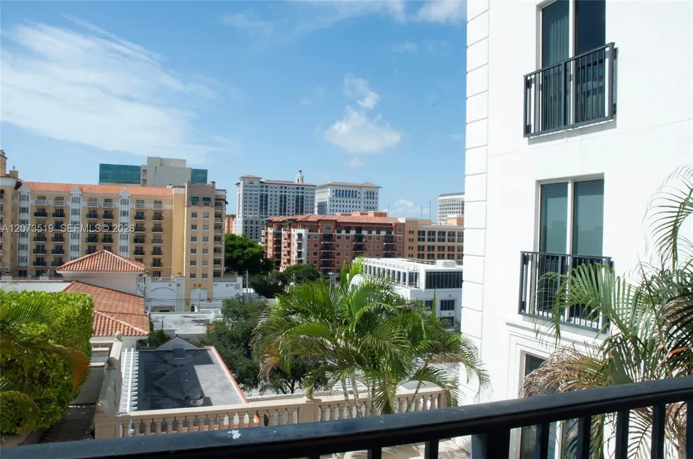 10 Aragon Ave #703 Coral Gables, FL 33134