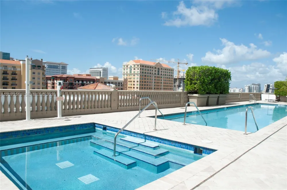 10 Aragon Ave #703 Coral Gables, FL 33134