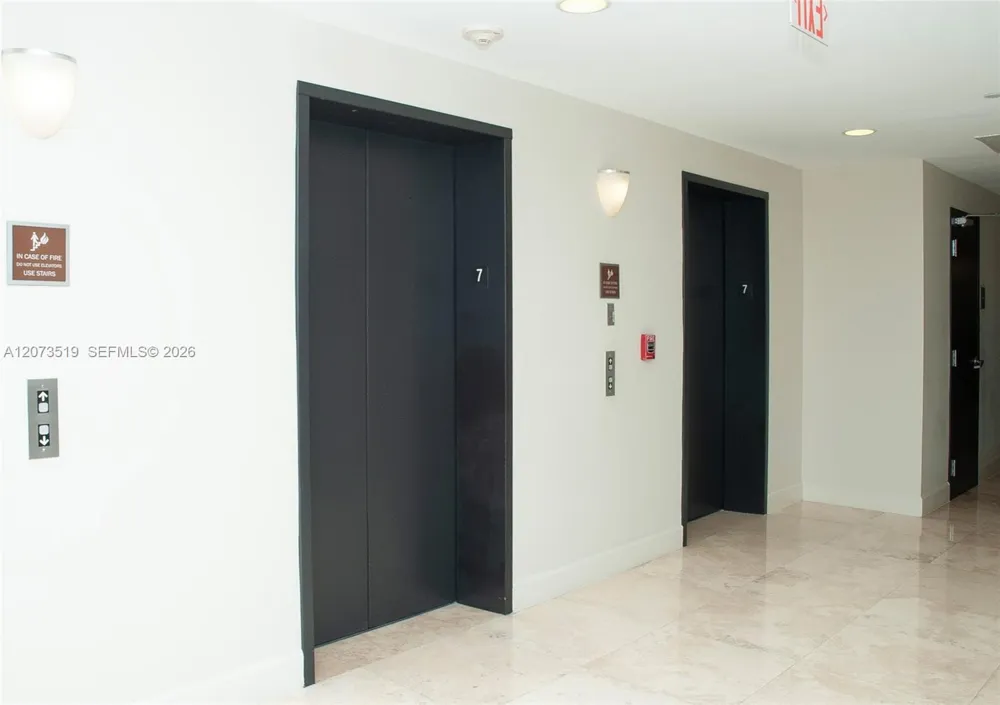 10 Aragon Ave #703 Coral Gables, FL 33134