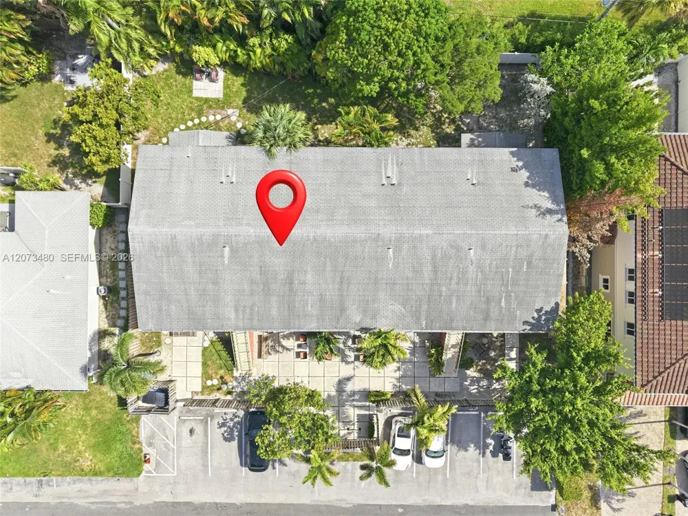 2716 NE 30th Pl #207C Fort Lauderdale, FL 33306