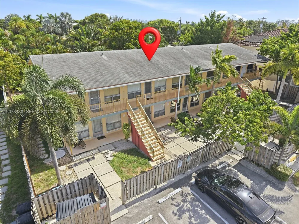 2716 NE 30th Pl #207C Fort Lauderdale, FL 33306