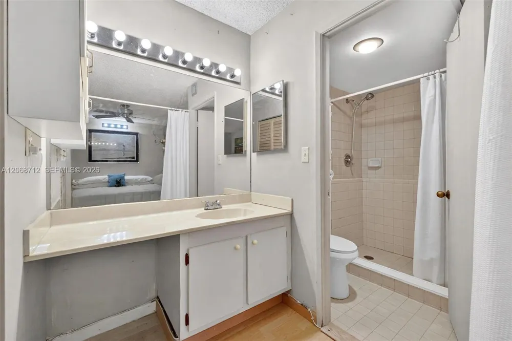 3350 NE 192nd St #5H-B Aventura, FL 33180