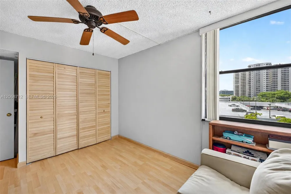 3350 NE 192nd St #5H-B Aventura, FL 33180