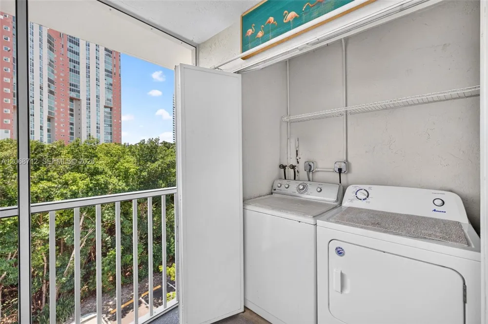 3350 NE 192nd St #5H-B Aventura, FL 33180