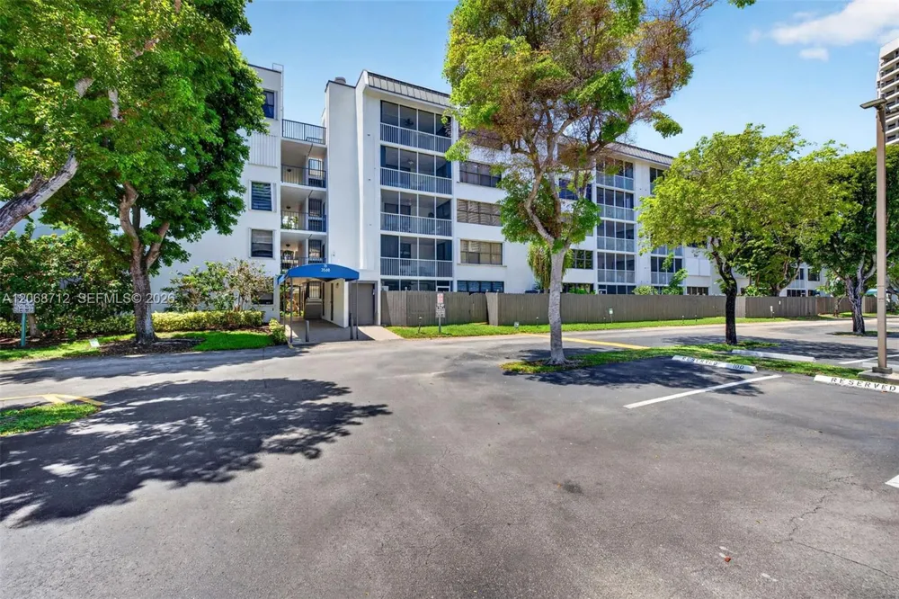 3350 NE 192nd St #5H-B Aventura, FL 33180