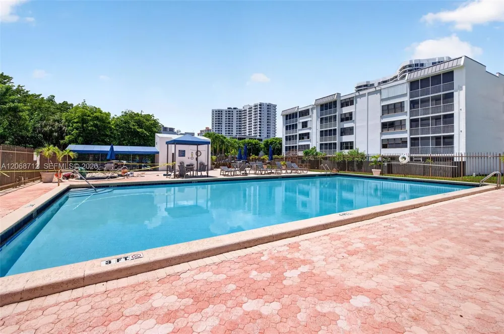 3350 NE 192nd St #5H-B Aventura, FL 33180