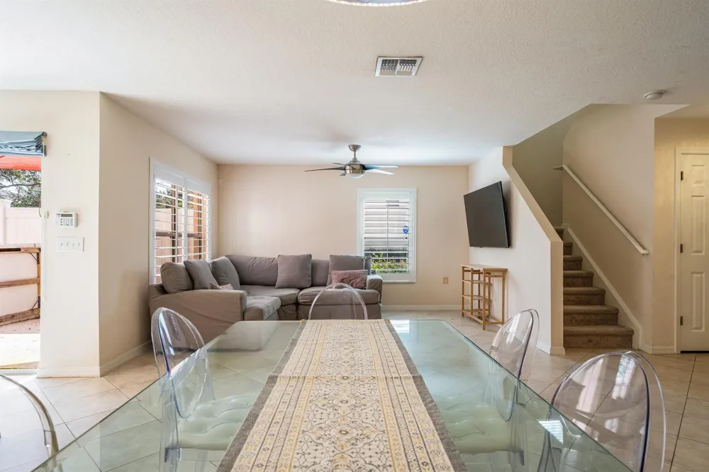 1541 Par Court Vero Beach, FL 32966
