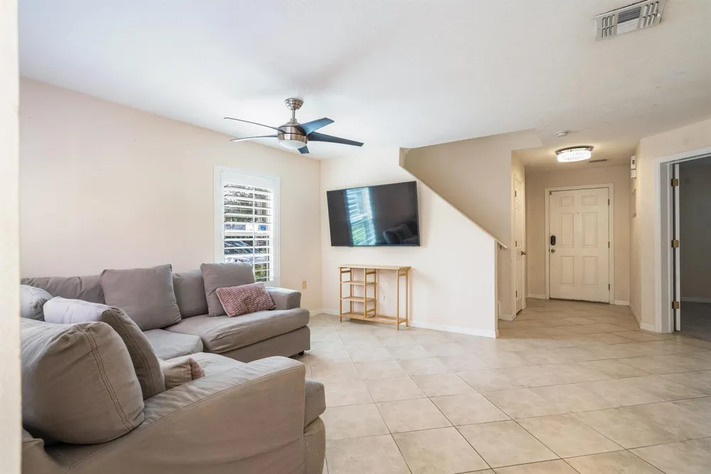 1541 Par Court Vero Beach, FL 32966
