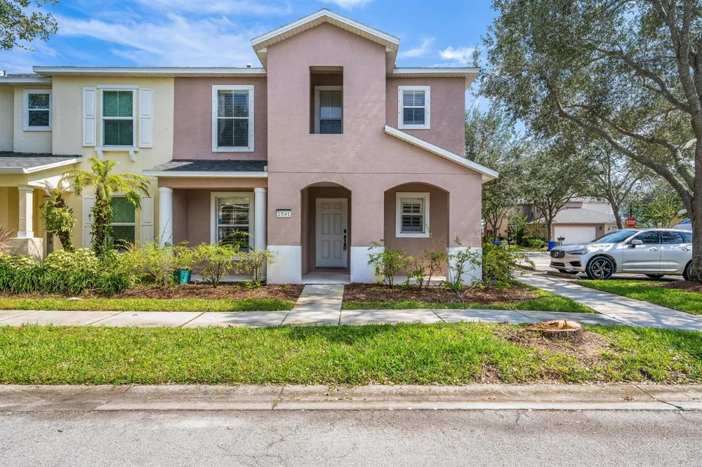 1541 Par Court Vero Beach, FL 32966