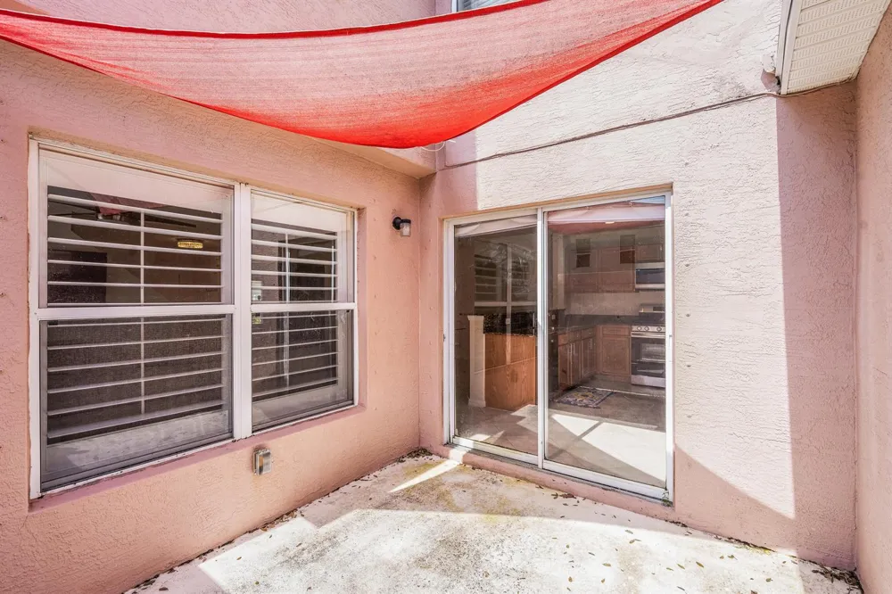 1541 Par Court Vero Beach, FL 32966