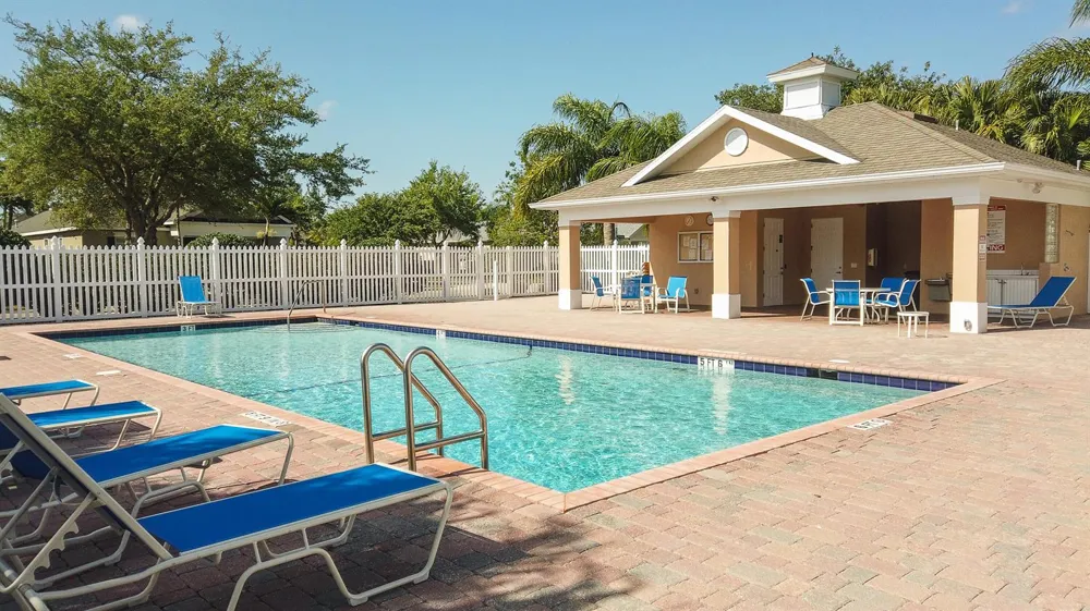 1541 Par Court Vero Beach, FL 32966