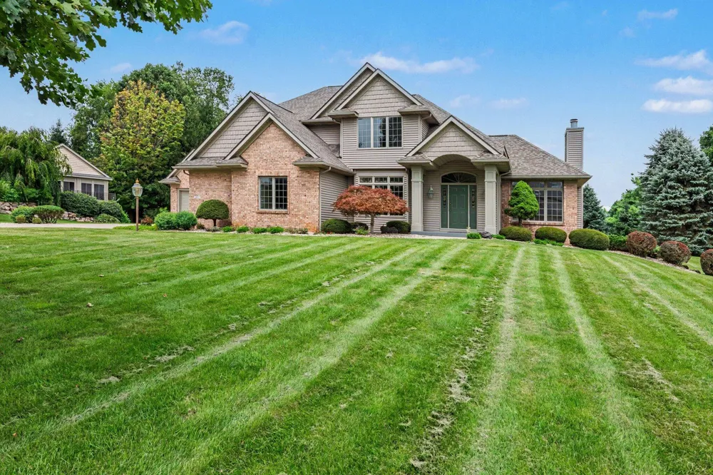 6462 Bayfield Drive Oshtemo Charter Township, MI 49009