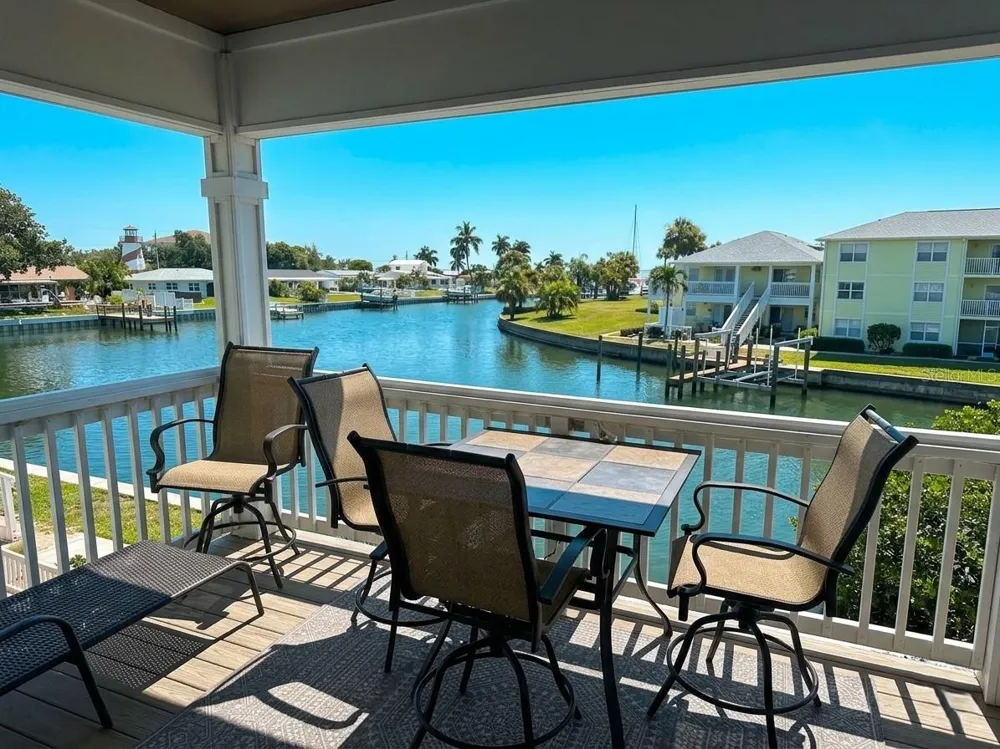 4728 BEACH #C St Petersburg, FL 33705