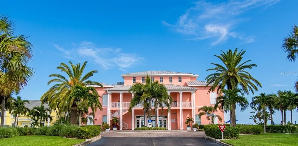 4728 BEACH #C St Petersburg, FL 33705