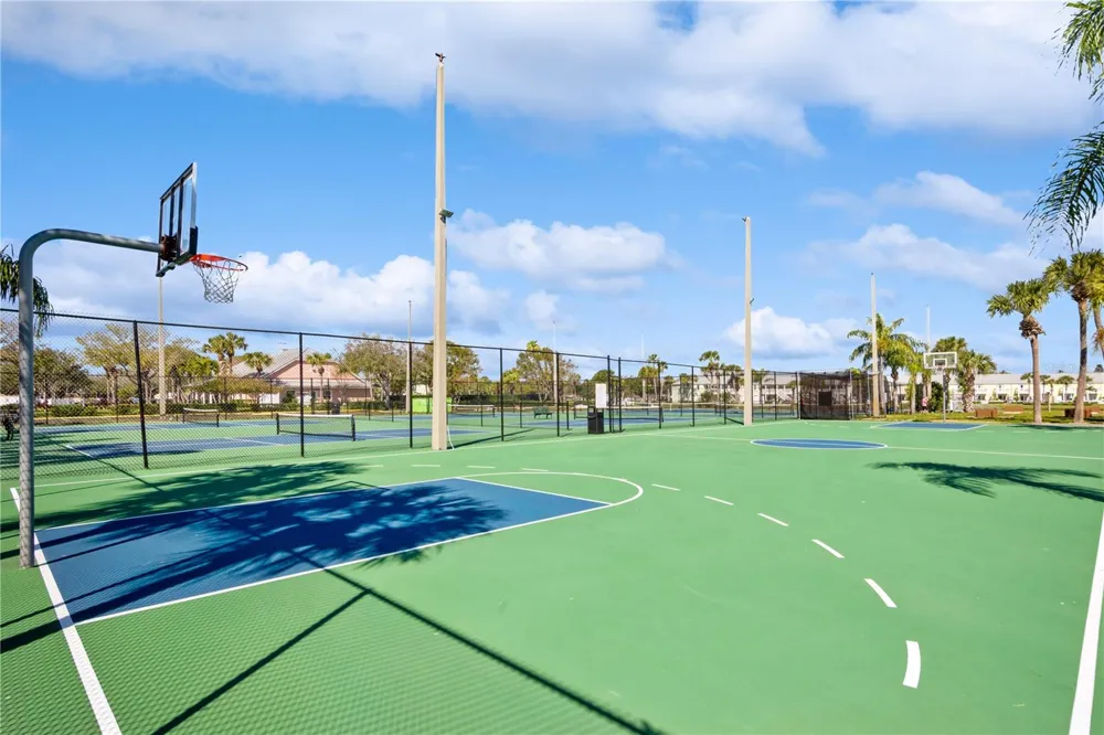 4728 BEACH #C St Petersburg, FL 33705