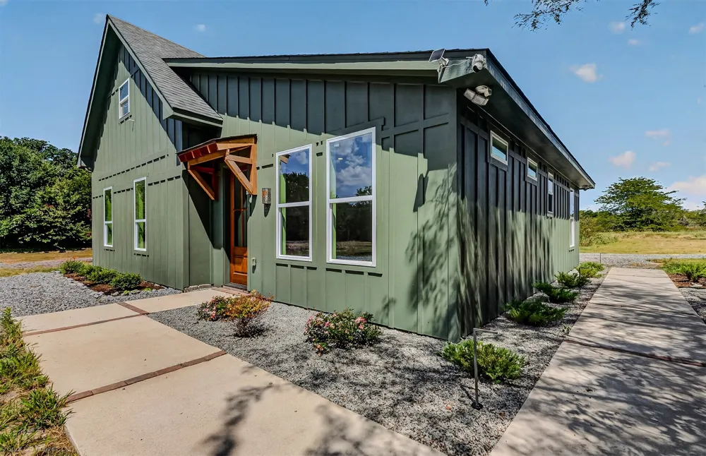 1530 County Road 3925 Wolfe City, TX 75449