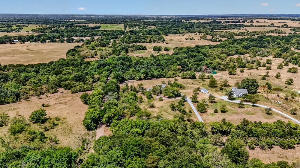 1530 County Road 3925 Wolfe City, TX 75449