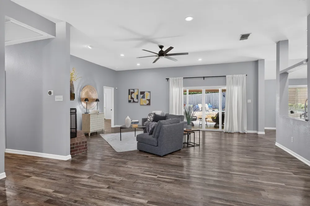 987 Midnight Pass Rockwall, TX 75087