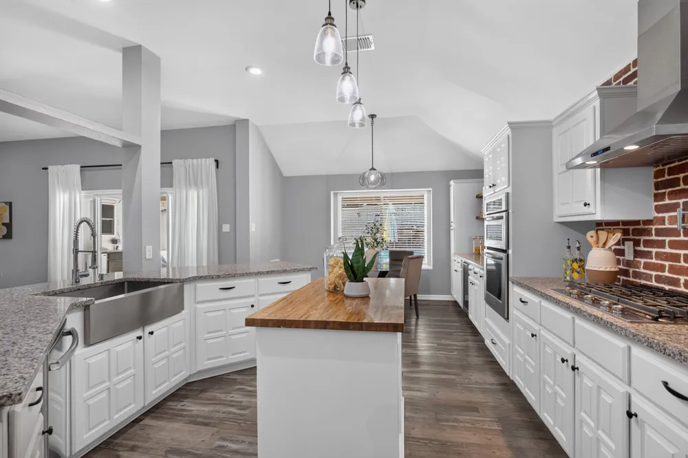 987 Midnight Pass Rockwall, TX 75087