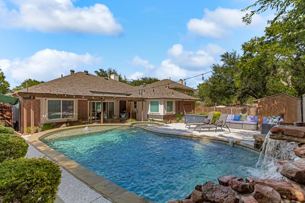 987 Midnight Pass Rockwall, TX 75087