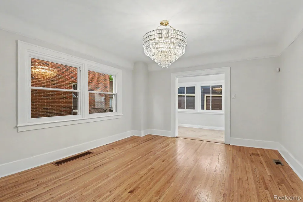 4251 Glendale Street Detroit City, MI 48238