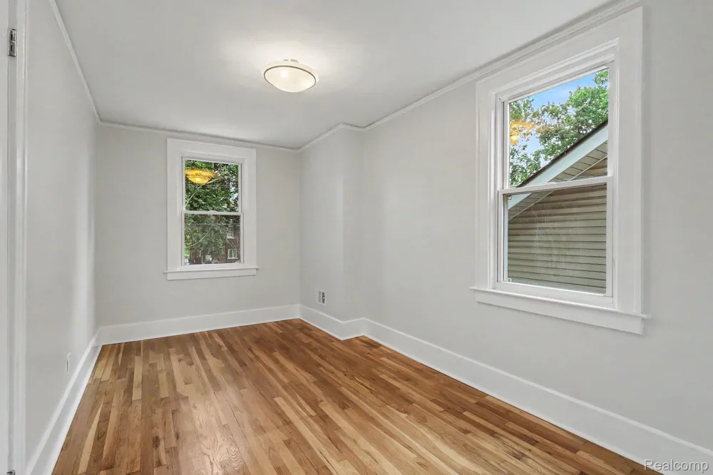 4251 Glendale Street Detroit City, MI 48238