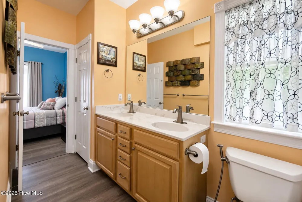 134 Chestnut Street Hertford, NC 27944