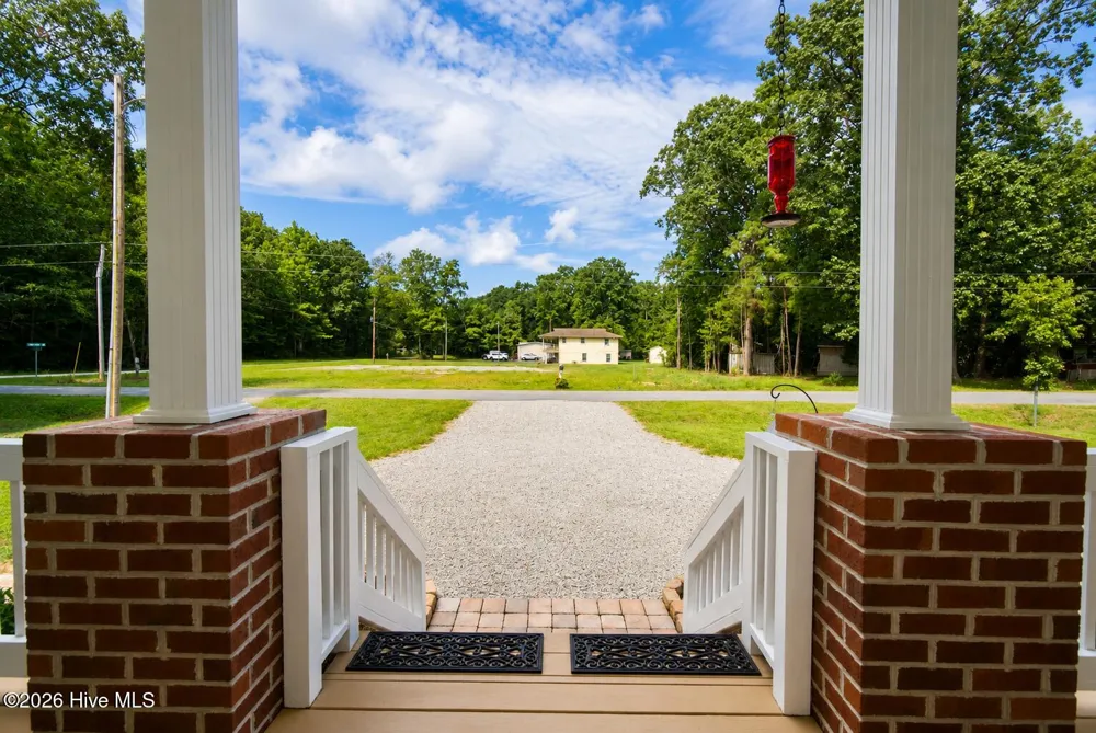 134 Chestnut Street Hertford, NC 27944