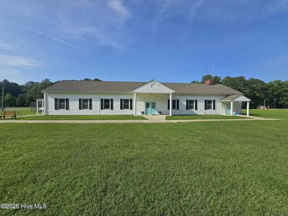 134 Chestnut Street Hertford, NC 27944