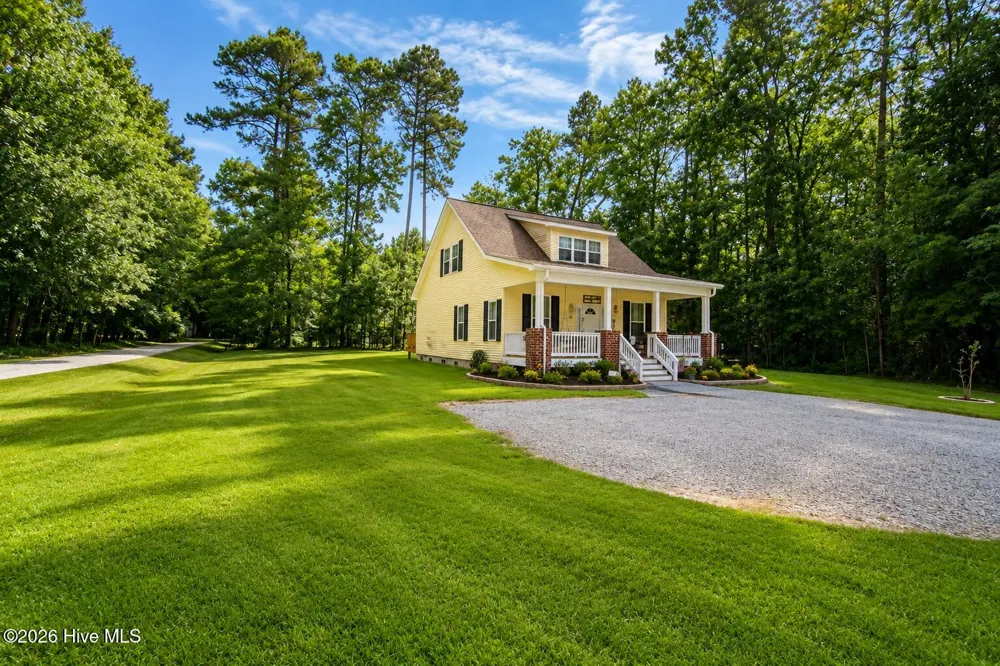 134 Chestnut Street Hertford, NC 27944