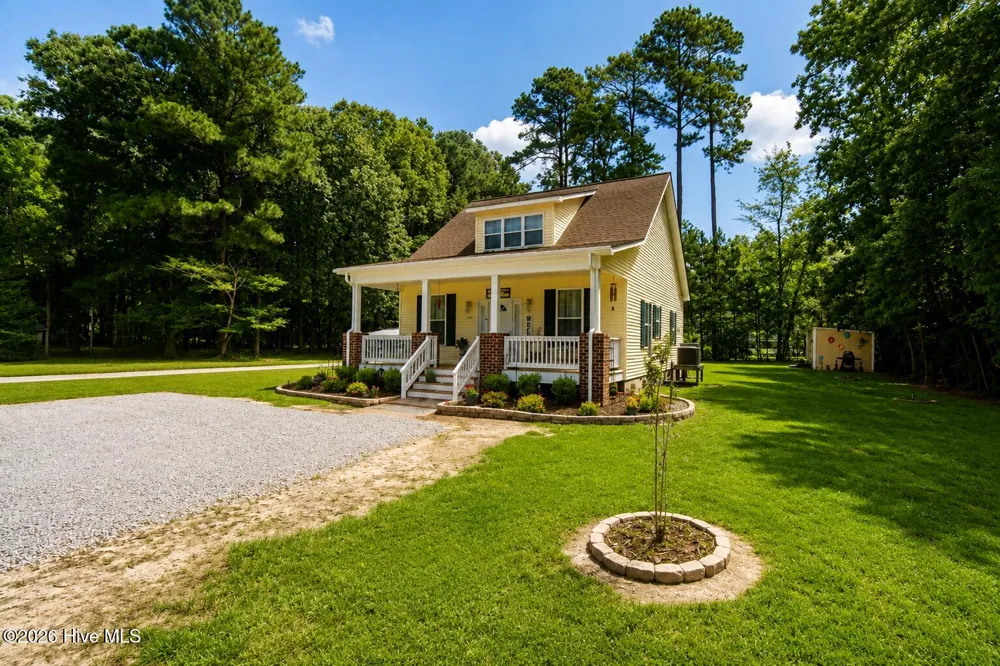 134 Chestnut Street Hertford, NC 27944