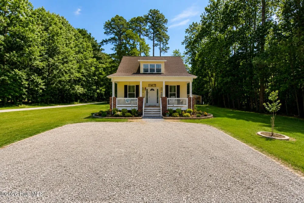 134 Chestnut Street Hertford, NC 27944