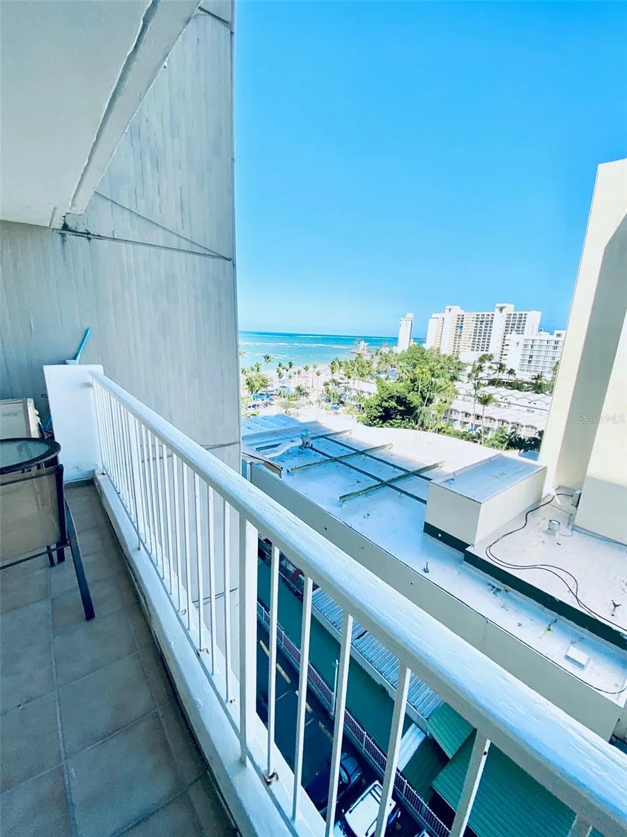 5858 Isla Veede ISLA VERDE AVENUE #911 Carolina, PR 00979