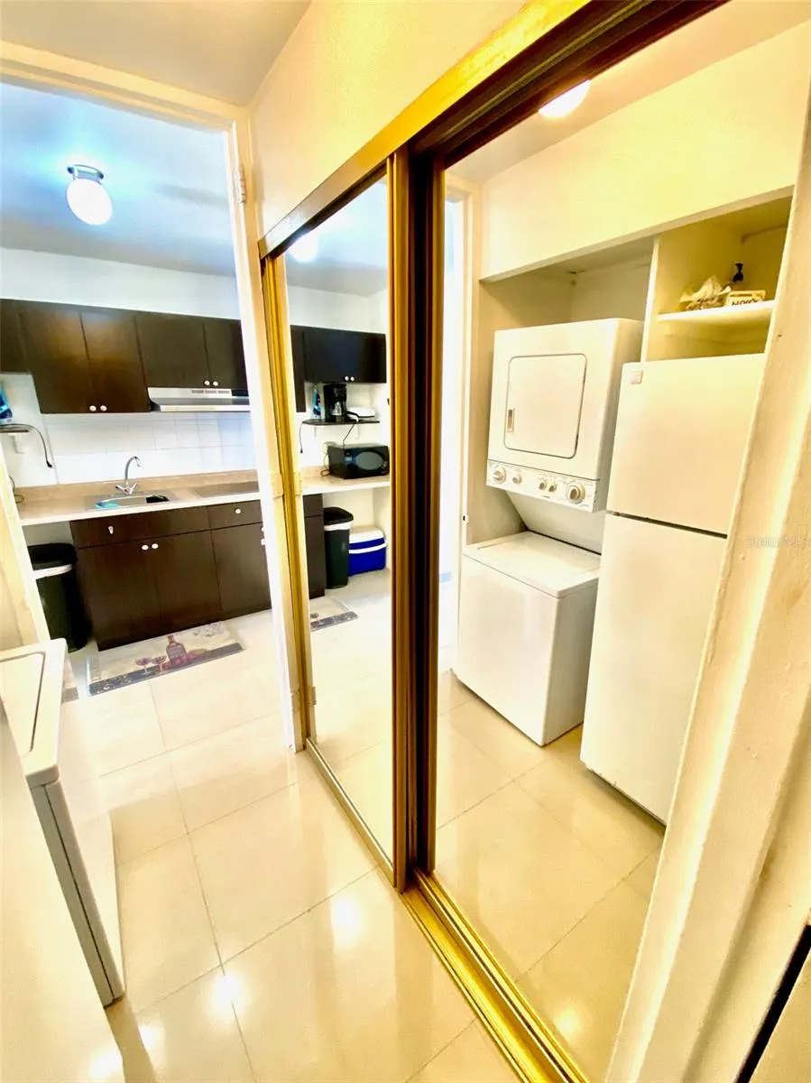 5858 Isla Veede ISLA VERDE AVENUE #911 Carolina, PR 00979